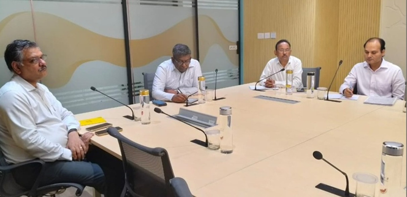Shobhit Bhatnagar chairs meeting with E&Y representatives